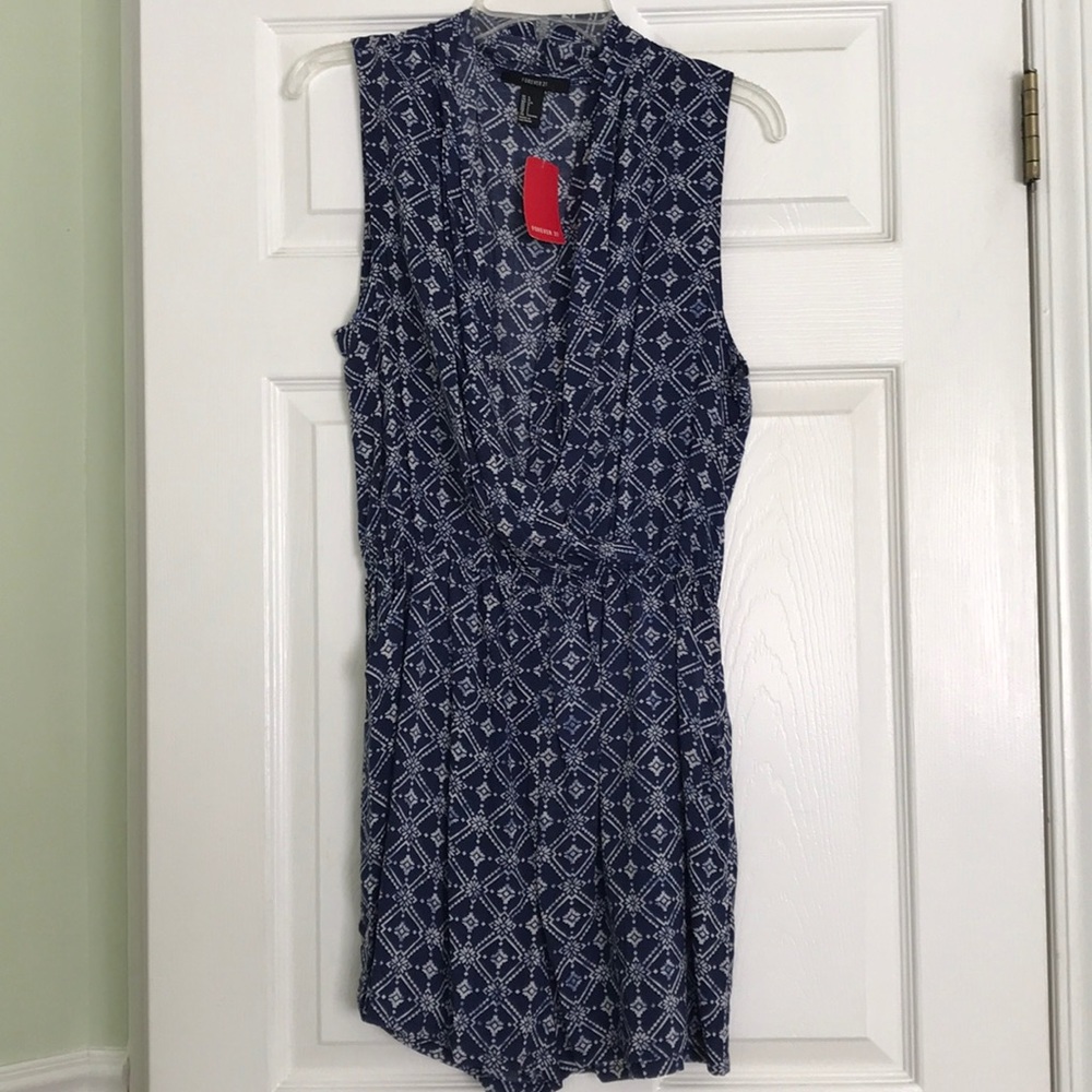 Forever 21 romper never worn